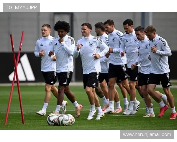 皇马青训新星琼 - 马丁内斯晋升一线队，目标第六中卫强化防线